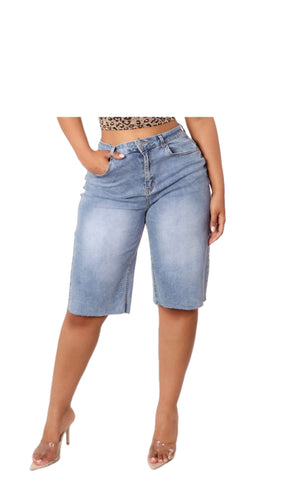 Summer Plain Bermudas