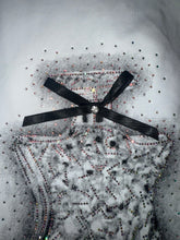 Load image into Gallery viewer, Pretty T-shirt