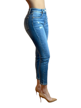 Load image into Gallery viewer, Monica High rise Jeans