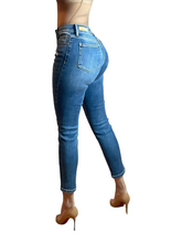 Load image into Gallery viewer, Monica High rise Jeans